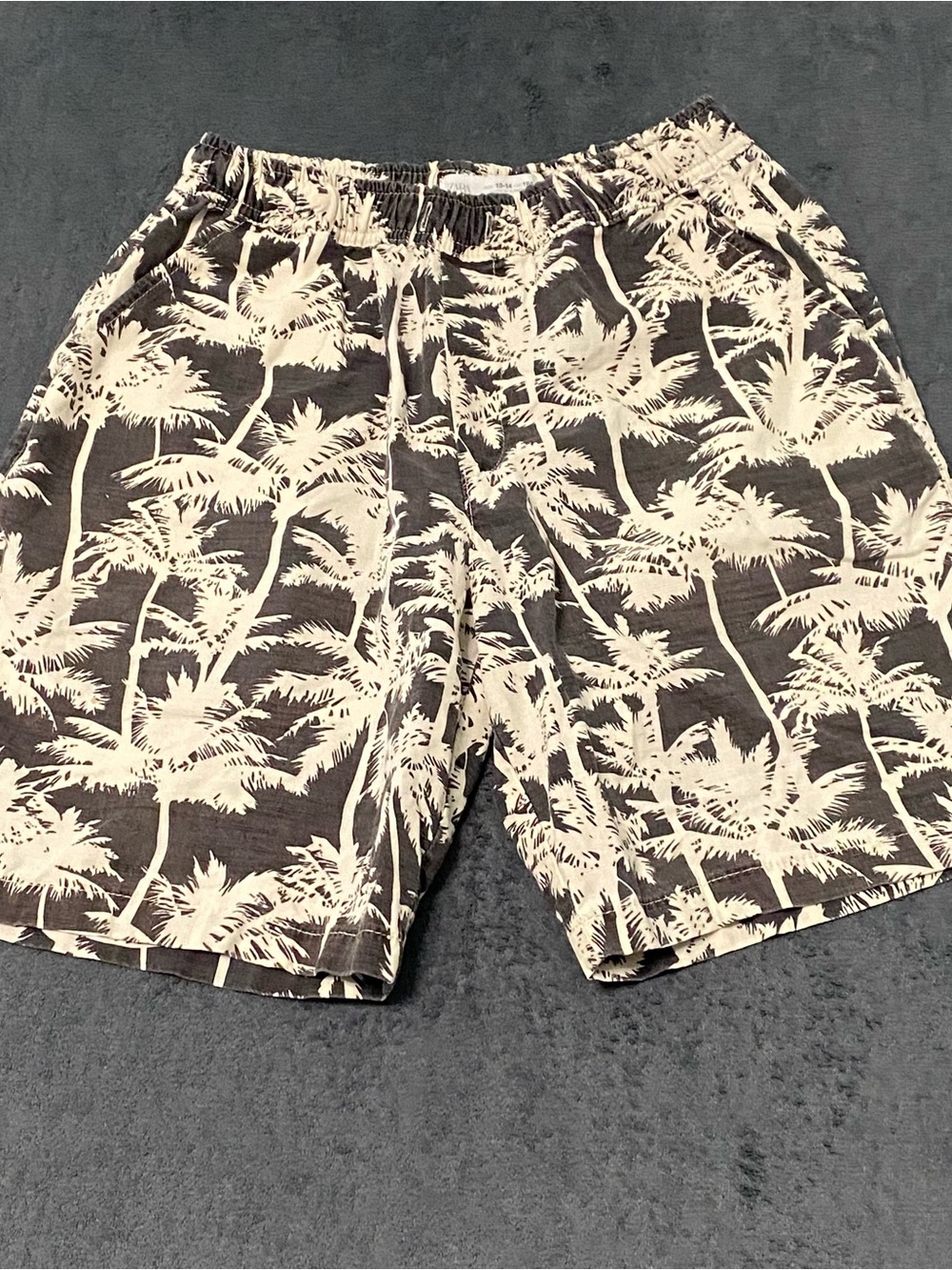 Zara Shorts Kids Boys 13 White Gray Palm Tree Pull On Lightweight Cotton Blend